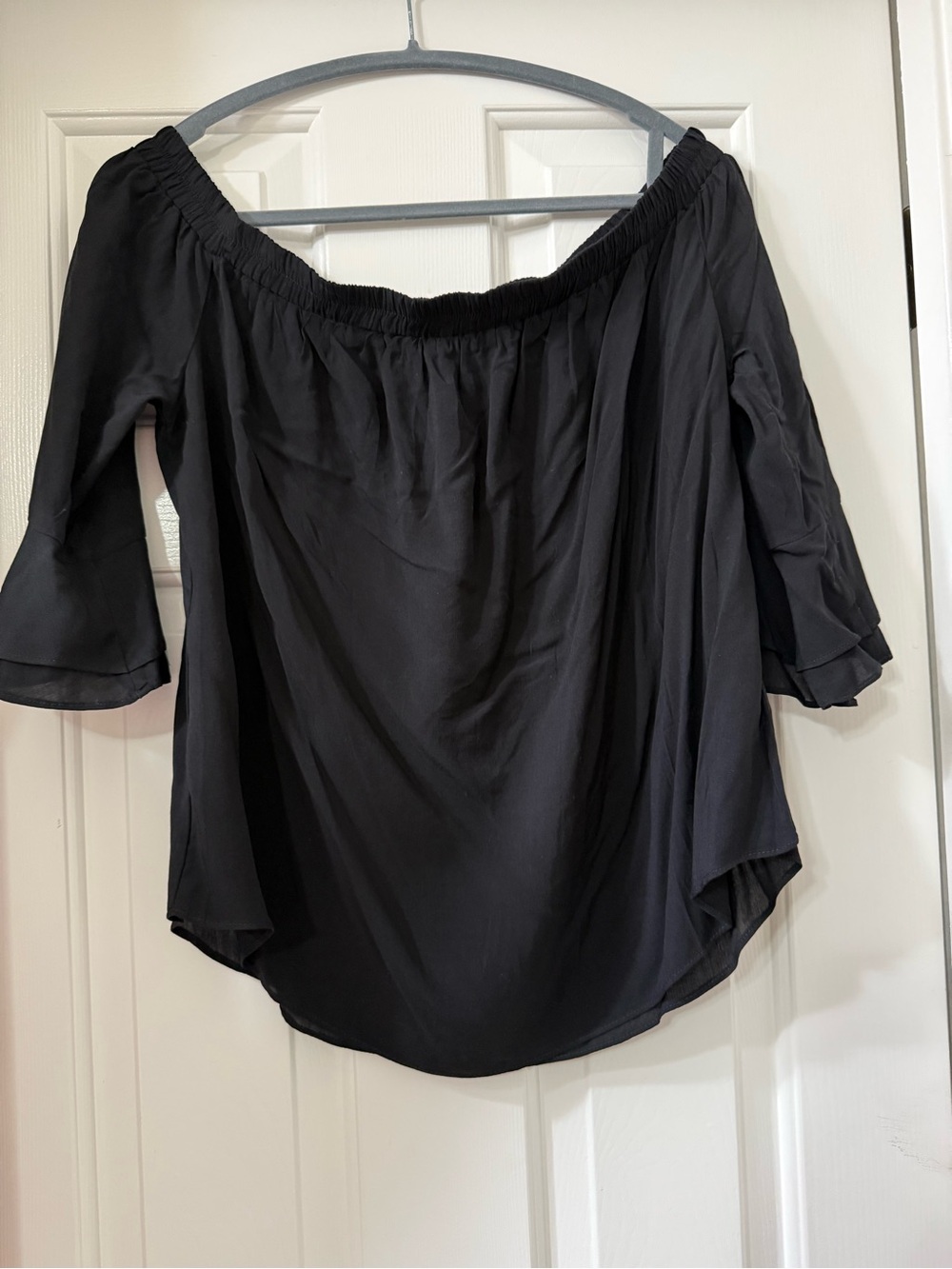 Old Navy Black Off-Shoulder Blouse with Elastic Neckline - Medium *NWT